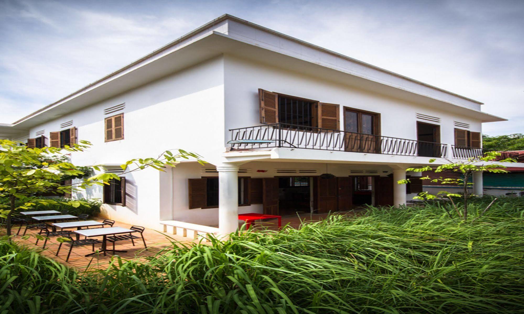 Pages Rooms Hotel Siem Reap Exterior foto